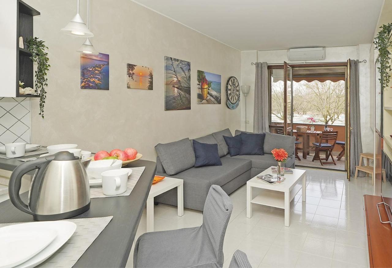 Casa Rudi - Gardagate Apartment Sirmione Exterior foto